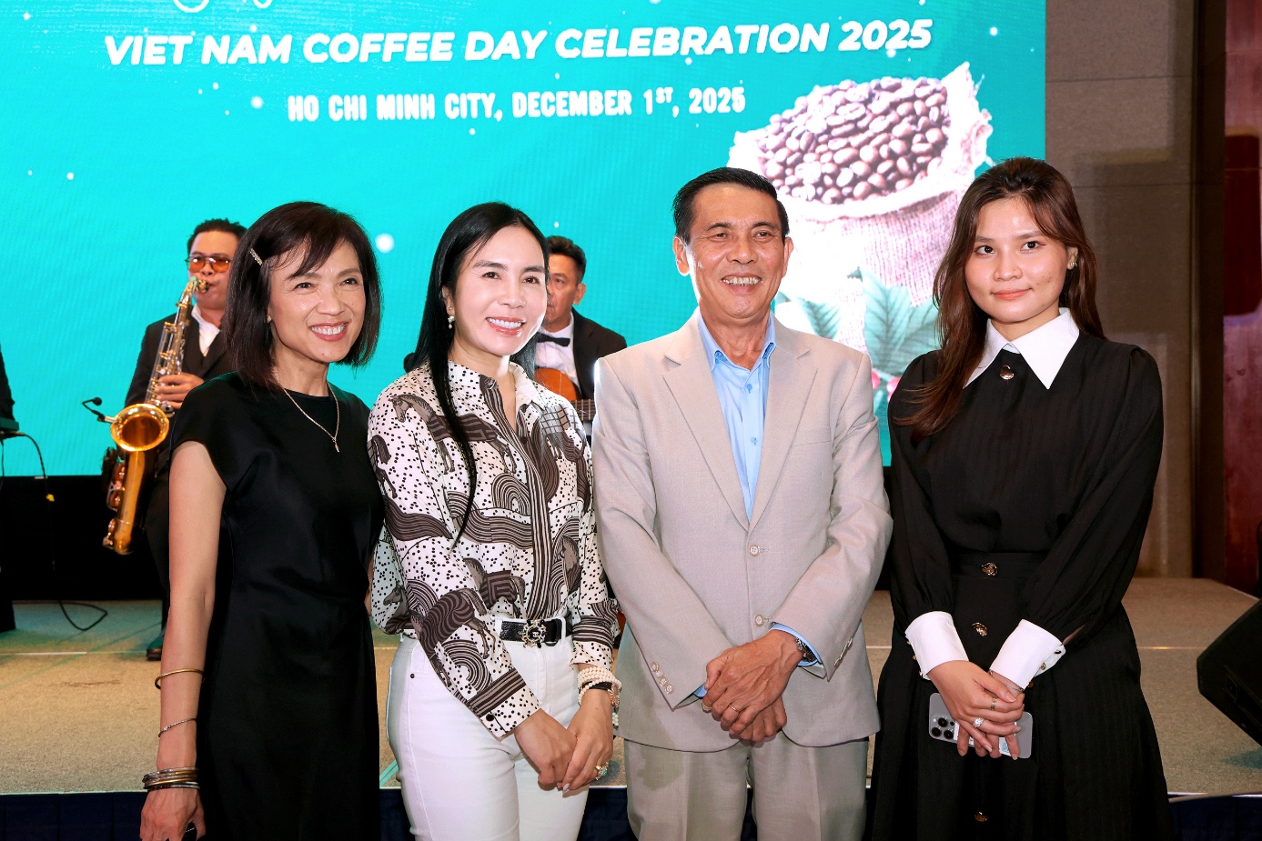 ngay_ca_phe_vn_2025.9