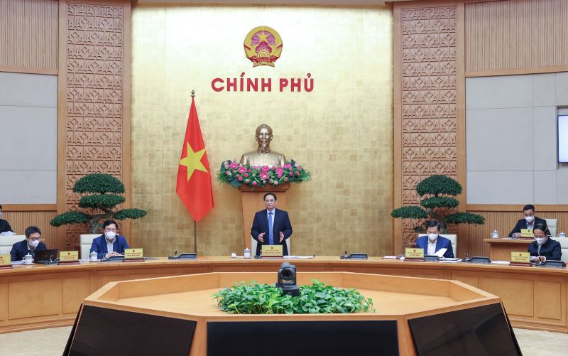 28/7/2022: Thủ tướng chủ trì họp điều hành kinh tế sau khi Fed tăng lãi suất