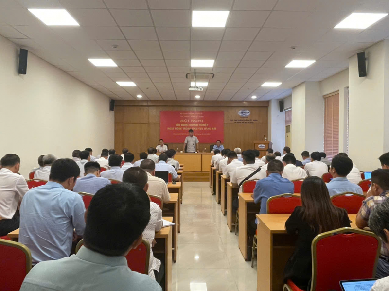 Nhiều vấn đề “nóng” tại hội nghị đối thoại doanh nghiệp trong lĩnh vực hàng hải