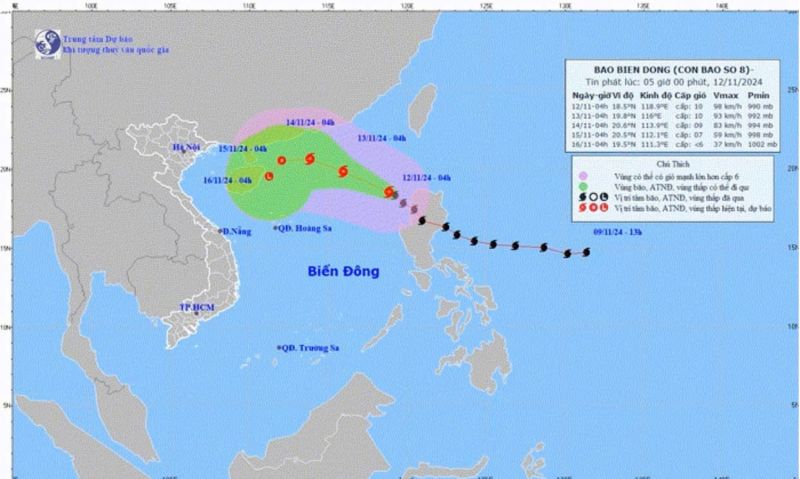 Biển Đông hứng bão số 8, miền Trung và Tây Nguyên mưa lớn