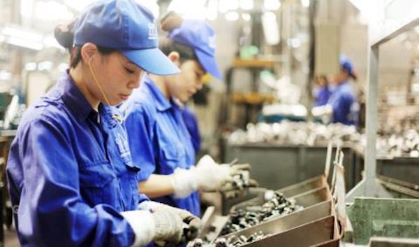 Giảm thuế thu nhập cho DNNVV mức 15-17% là chưa "cởi mở hầu bao"